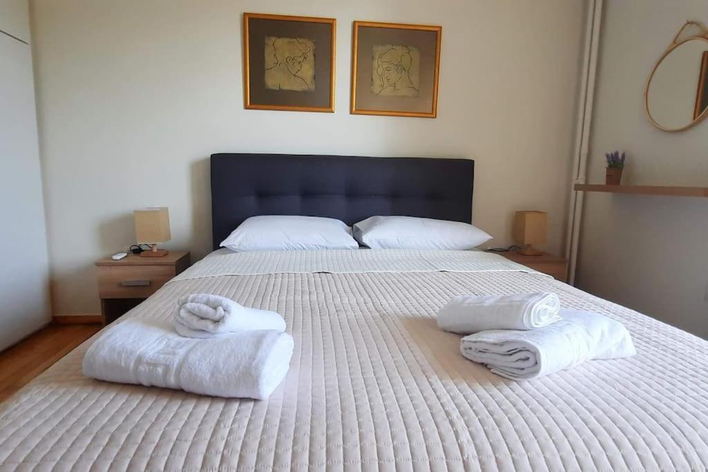Comfort Apartment In The City カラマタ エクステリア 写真